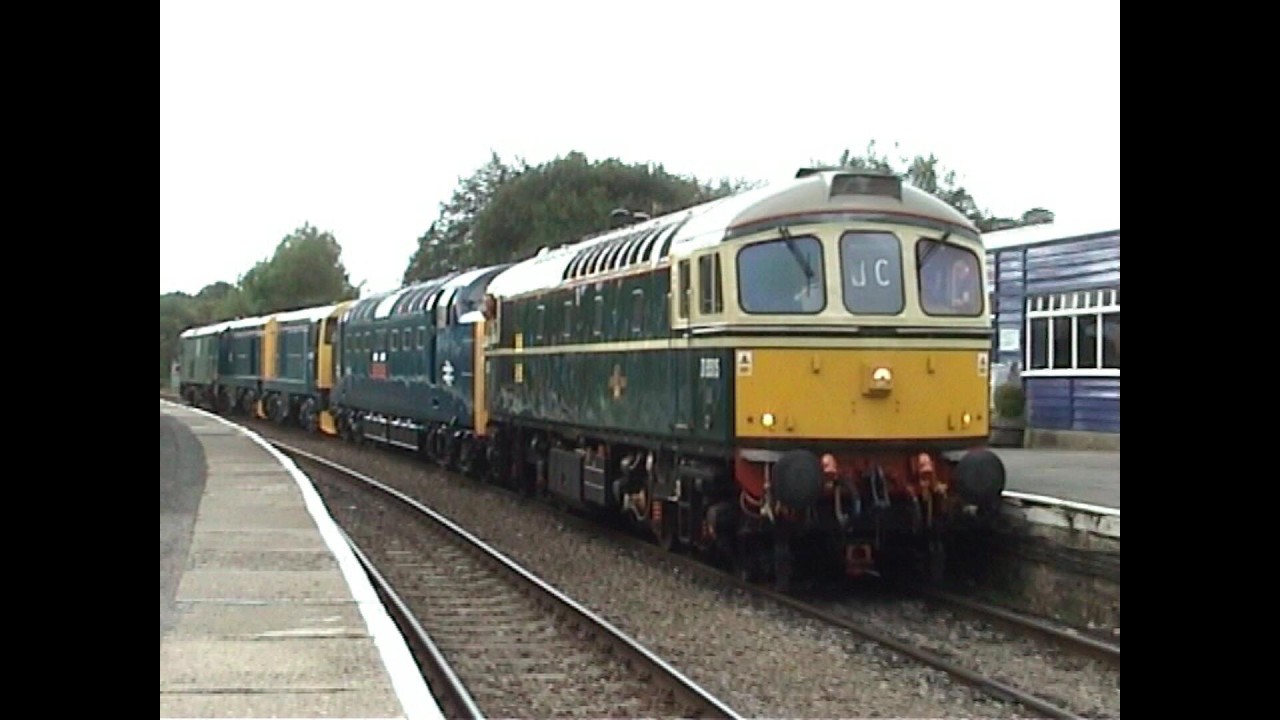 Diesel convoy on route to NYMR gala down The Esk Valley Line. #train #train #whitby #nymr #railway
