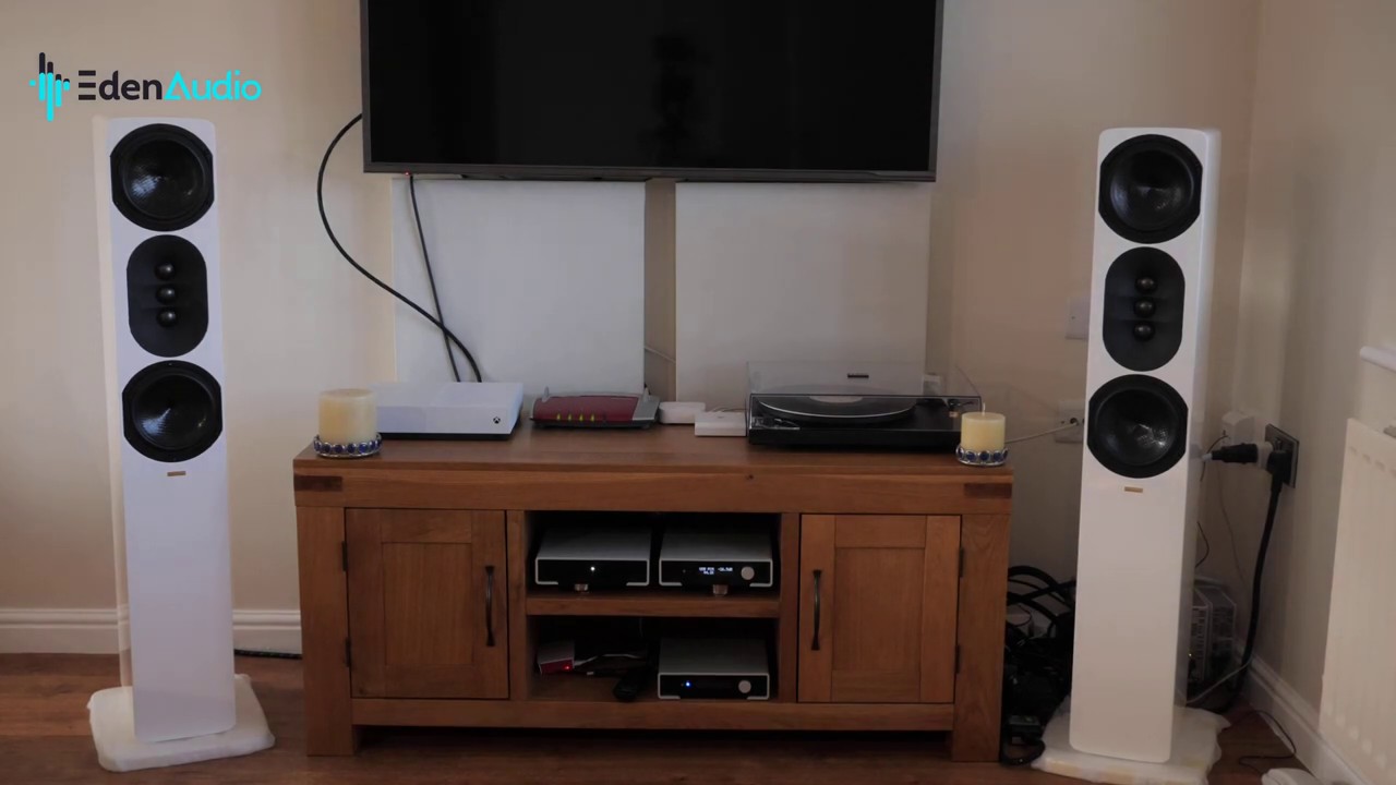 Amazing Sound!!! from M2Tech with Aurelia Cerica XL - Raspberry Pi, playing Armik Spanish guitar