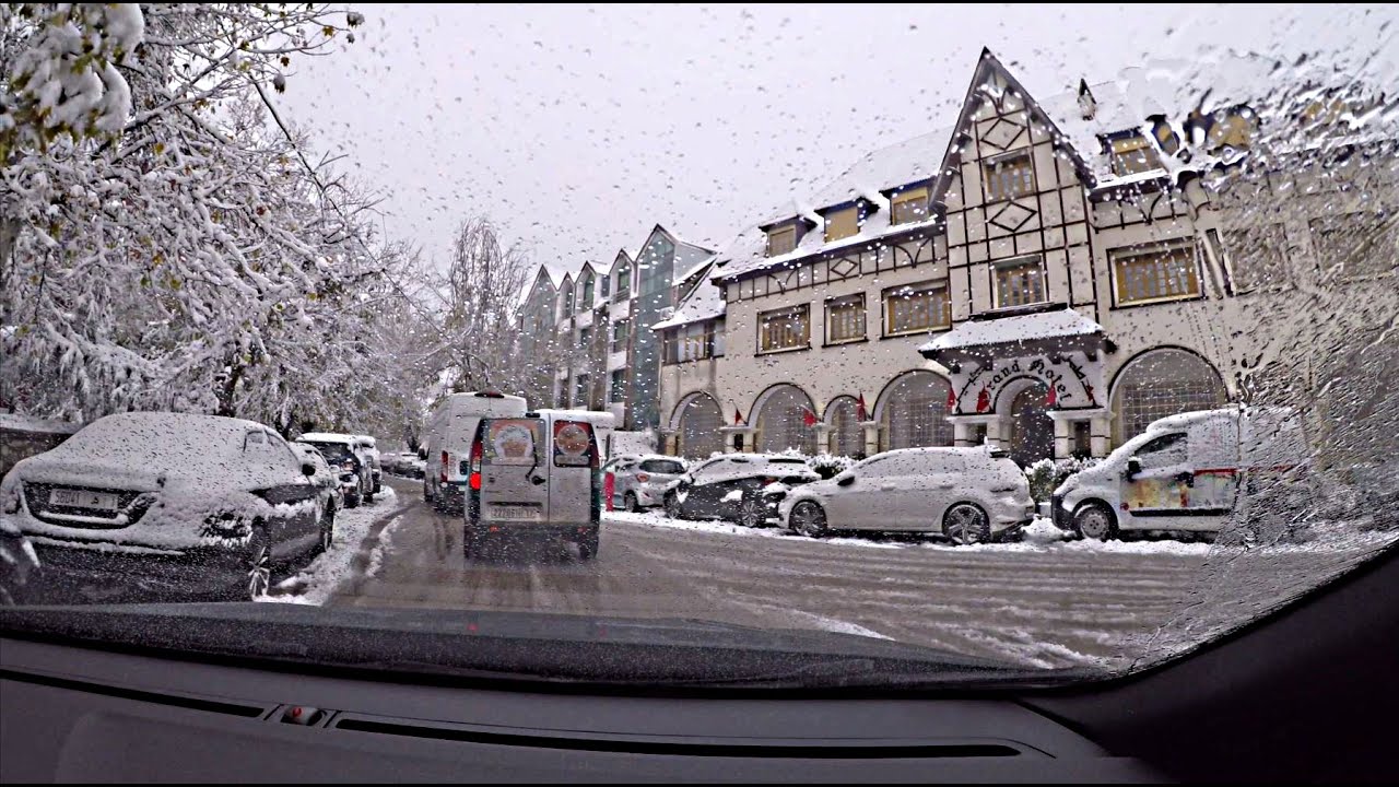 [4K] SNOW IN AFRICA, MOROCCO - IFRANE CITY TOUR