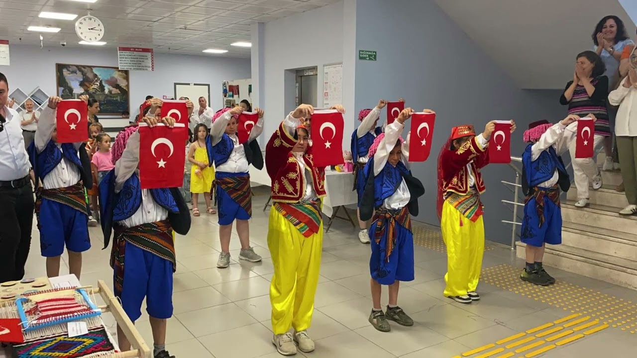 TASARIMINA MERHABA DE - 2025 PROJESİ'NİN SERGİSİNDEN KARELER...