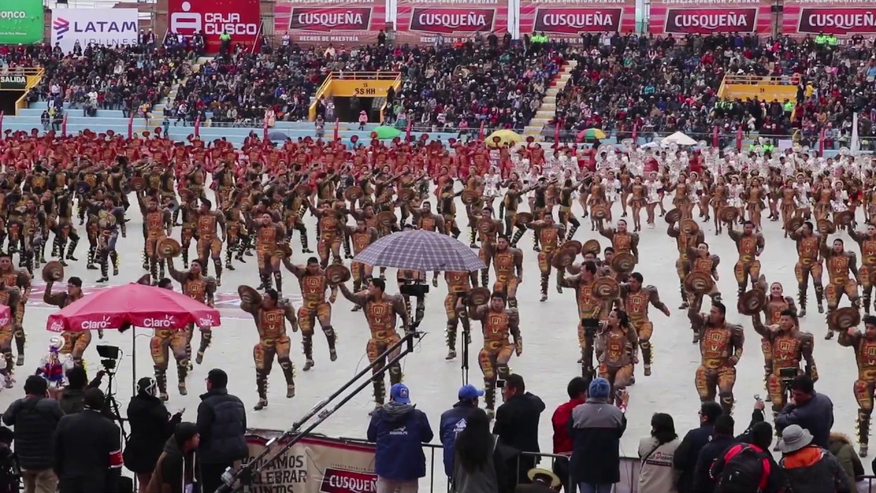 CAPORALES CENTRALISTAS 2019/ESTADIO ENRRIQUE TORRES BELON/VIRGEN DE LA CANDELARIA 2019/PUNO PERU