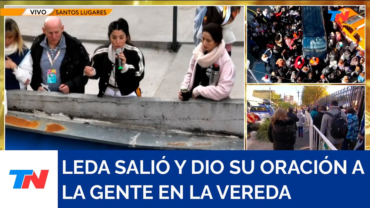 Leda, la mujer de los milagros bendijo a fieles en a vereda