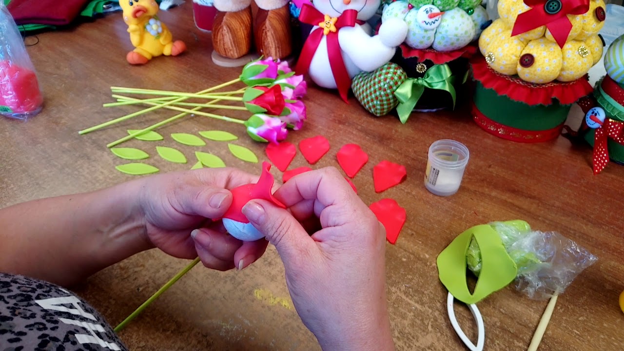 Rosas En Porcelanicron y Porcelana Fría