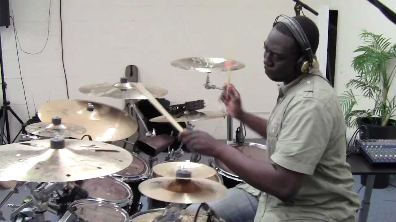 Drum Day feat, Larnell Lewis Playing 