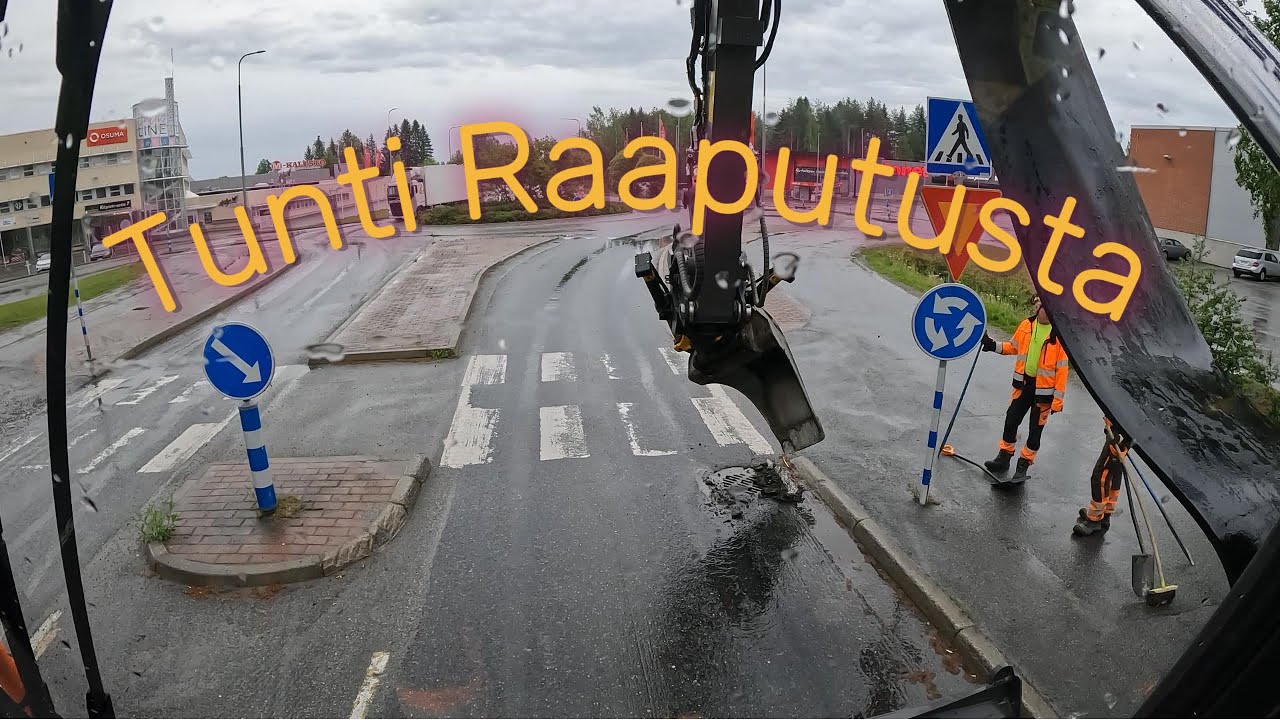 Jyrsijä tulloo! Kannet alas! Volvo Ew180E