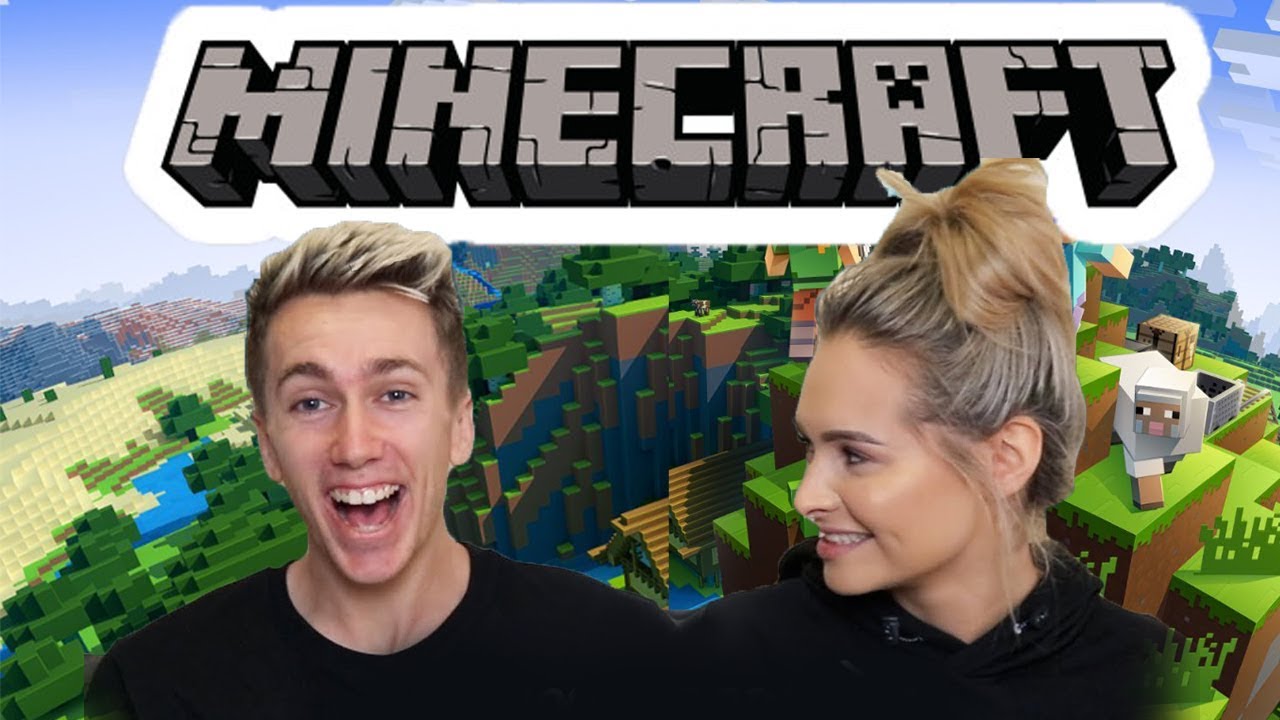 MINECRAFT WITH SIMON AGAIN! Making our house iconic!