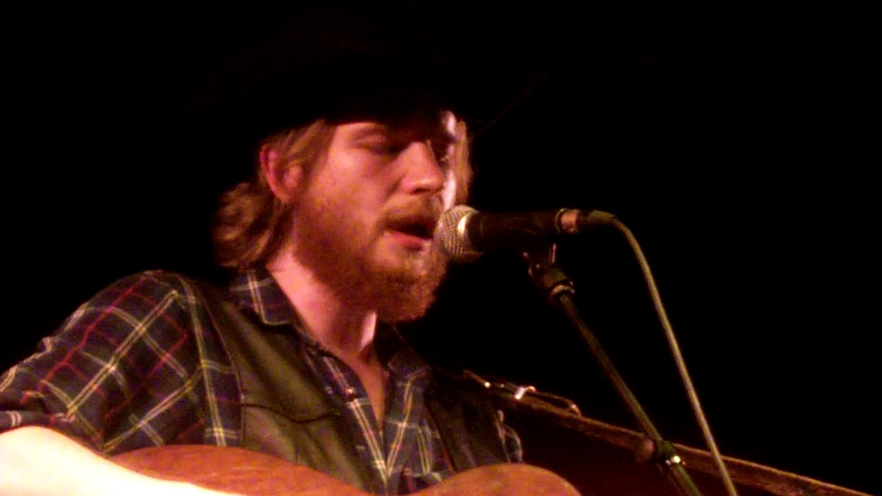 Colter Wall 
