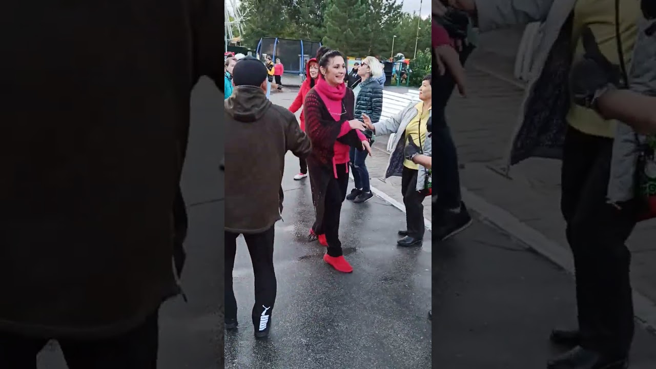 танцы в парке