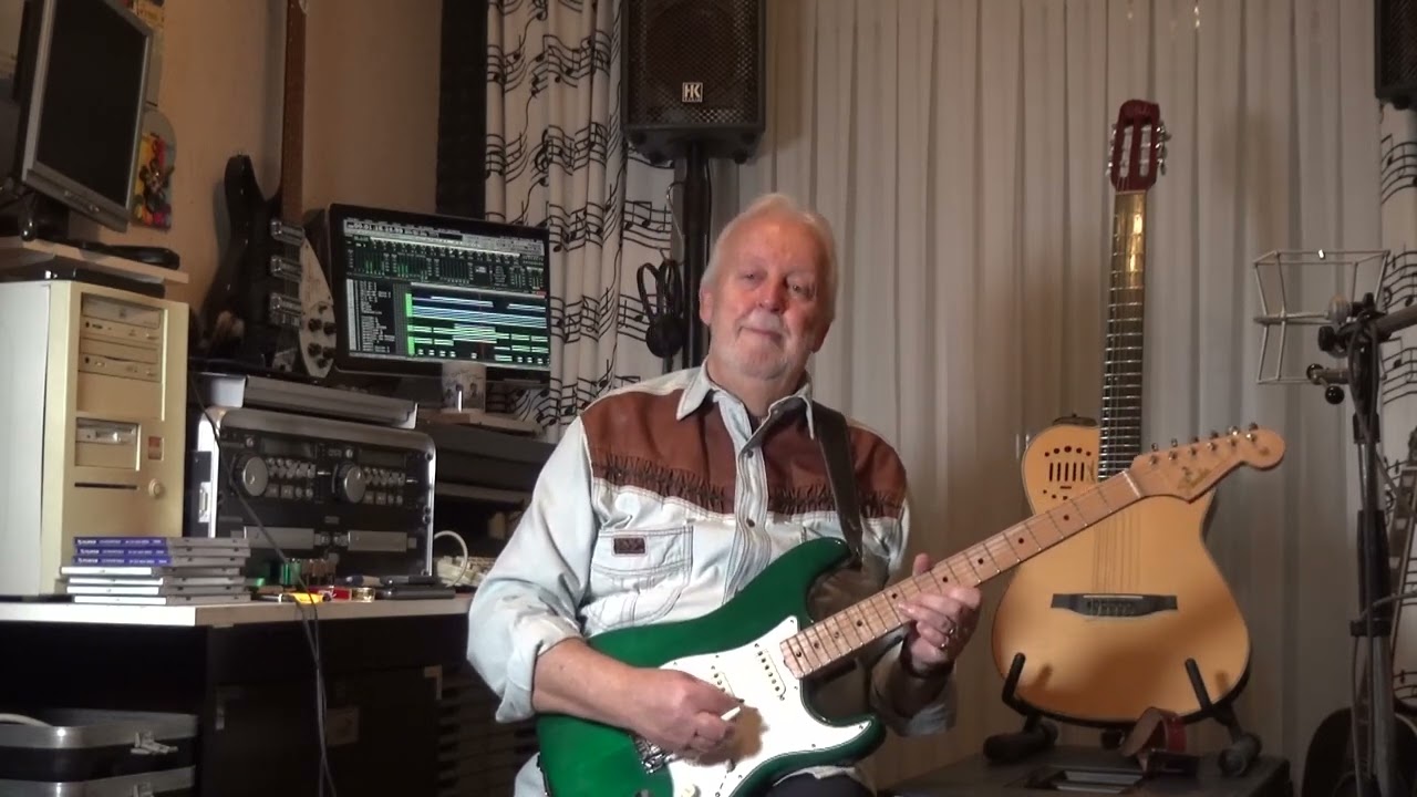 Never on Sunday - Melina Mercouri ( on guitar by Eric )