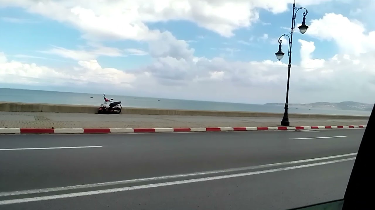 طنجة لحبيبةوداعاً فيها حققت أحلامي،انتقلت من جامعة طنجة عبدالمالك لسعدي إلى جامعة ابن طفيل بالقنيطرة