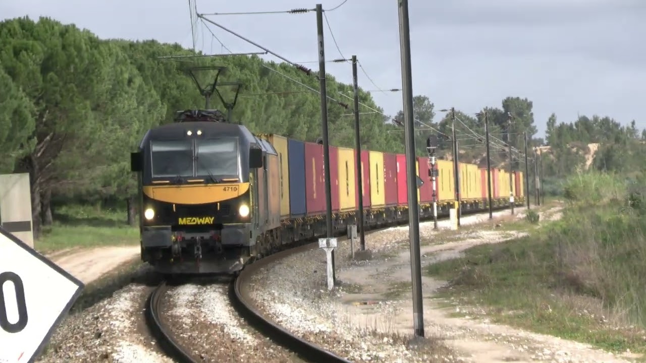 Manhã de Sábado com comboios de mercadorias Medway - Muge - Linha de Vendas Novas - 05 Apr 2025