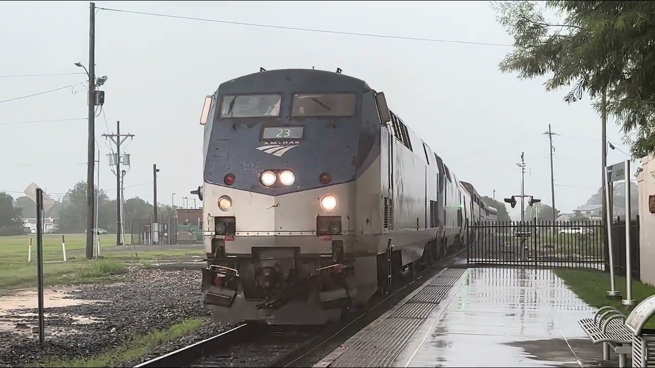 Rainy day Amtrak Sunset limited #1 Westbound with 2 of my railfanner friends. Read description!!!
