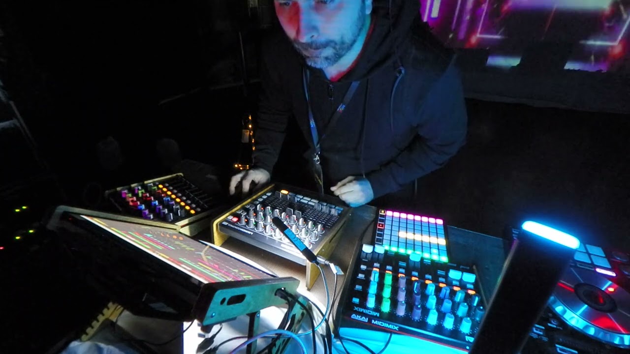 Tomash Gee vs Microslave - CHO NA TECHNO III  13.01.2024