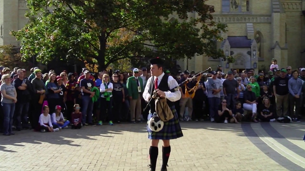 2017 10 18 Notre Dame Bagpipe Band USC