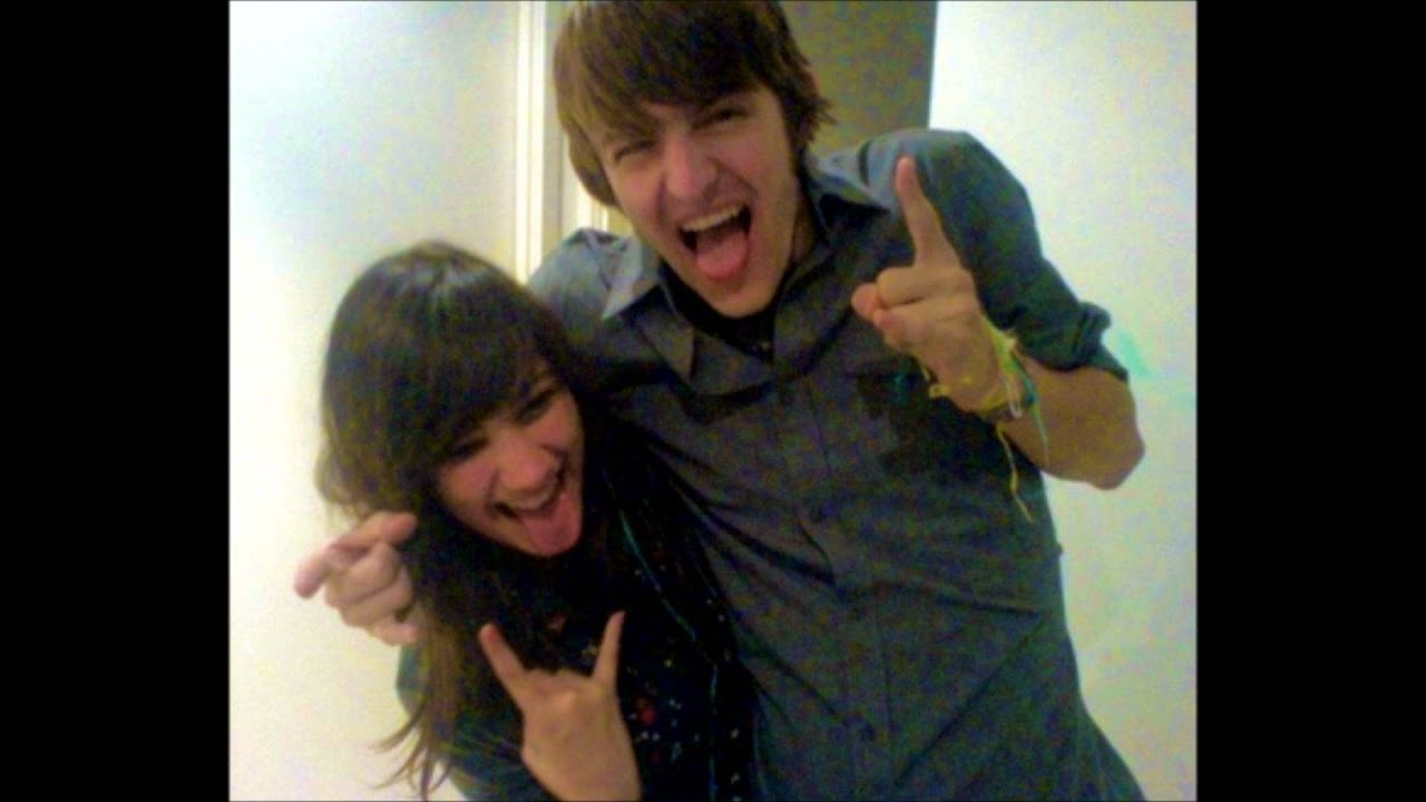 Kiss The Girl (Kimmi Smiles And Davedays)