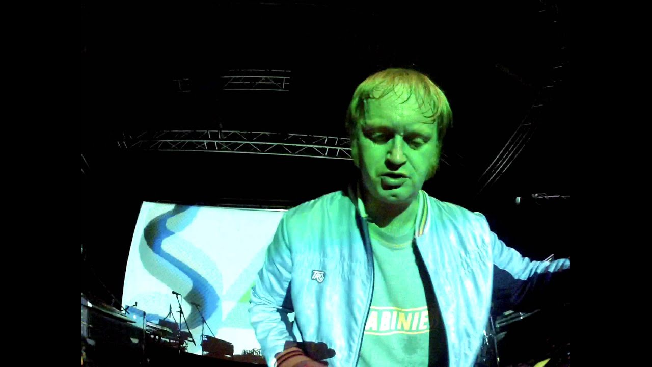 VENTOLIN: PUJDEME VEN (LIVE OSTRAVA 2012) HD