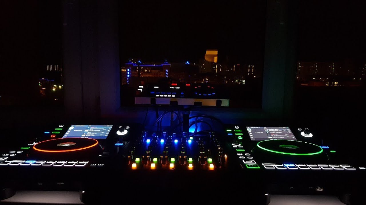 BALKON RADIO #23 - 6 february 2020 minimal, techno denon dj