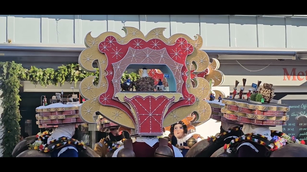 Silvesterchläuse  2024/25 Neuer Silvester Urnäsch Appenzeller Land 🇨🇭