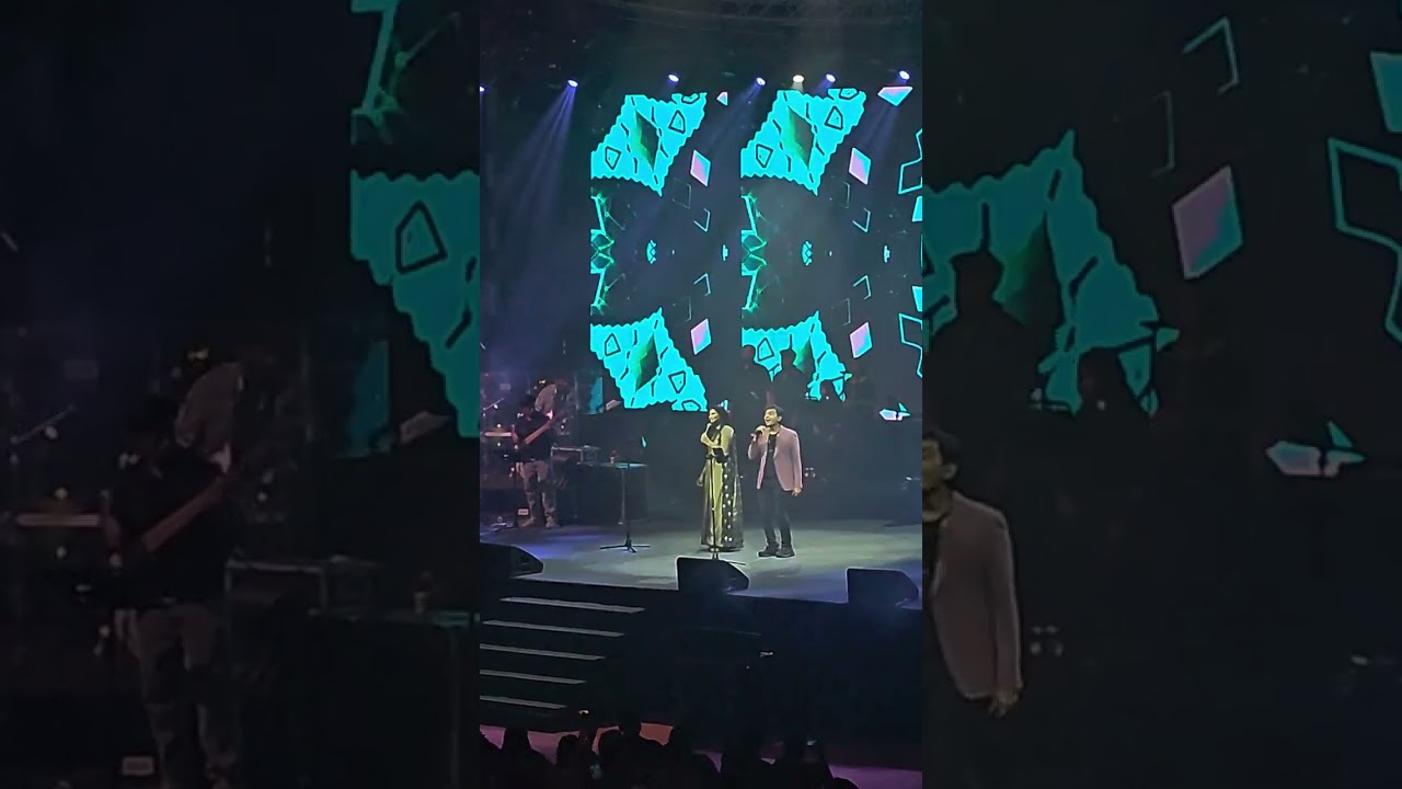 Tere Bina song Chinmayi live