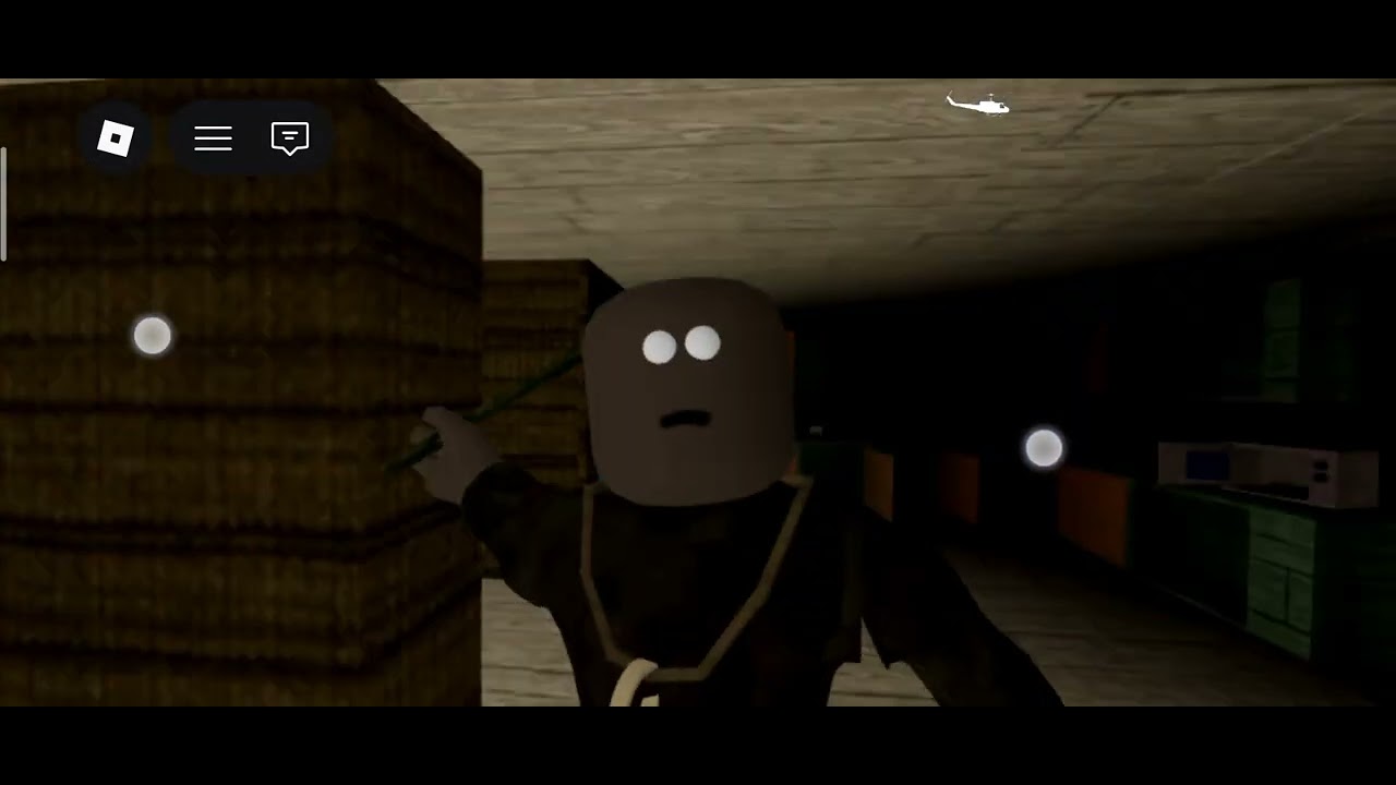 I play granny but in roblox with hacker gaming