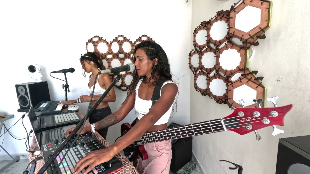 Live set - studio 1