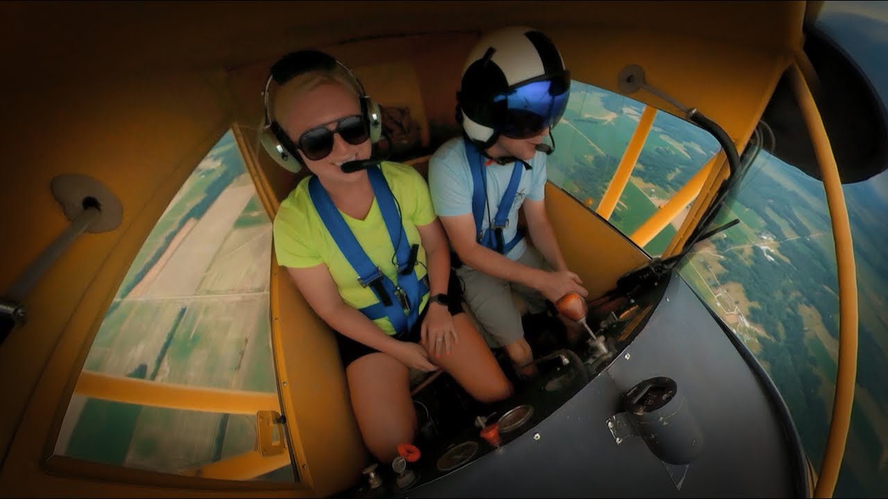 Flying a 1948 Airplane to the BUSIEST Fly-In Yet! | Shumway 2022