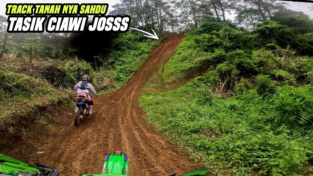 Track nya SAHDU TASIK CIAWI BUGEL bikin kangen. Gadspoll