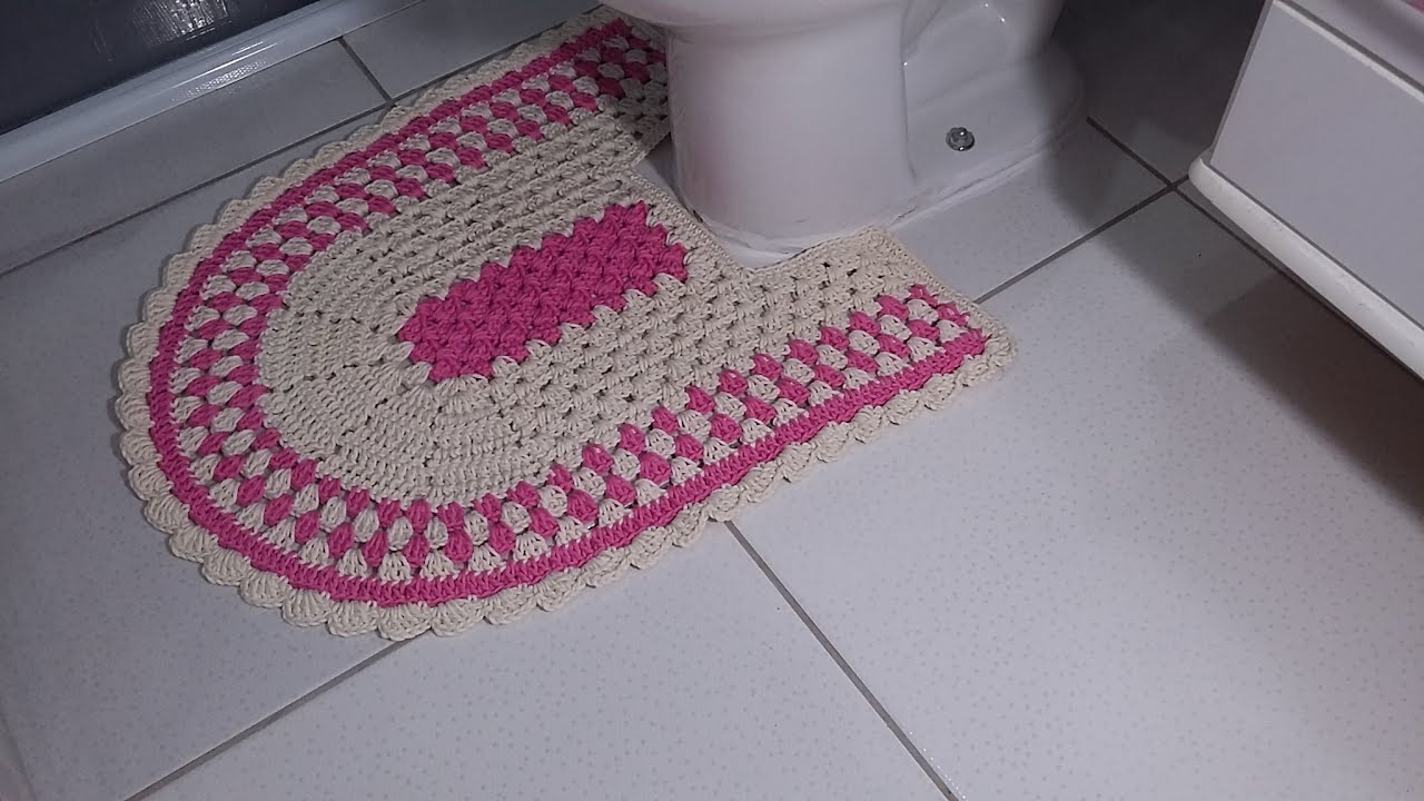 PÉ DO VASO  EM CROCHE JG DE BANHEIRO PRISCILA