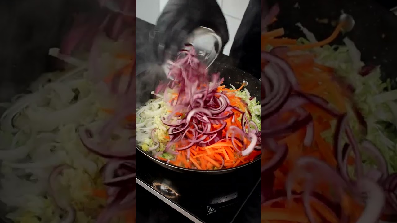 Przepis na Szybki Obiad z Jednej Patelni czyli Kurczak z Makaronem w 20 minut!