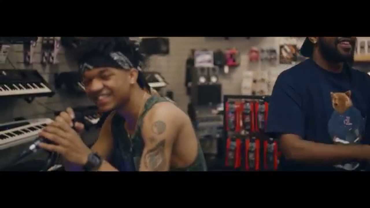 Meet Mike WiLL Made-It, Rae Sremmurd, & The Eardrummers (Joking Around, Live Beat/Freestyle)