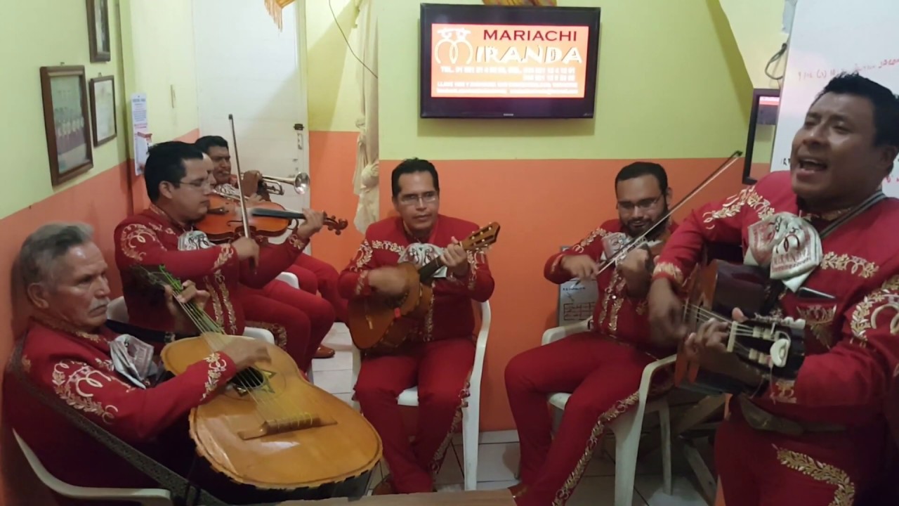 AMARTE A LA ANTIGUA de PEDRO FERNÁNDEZ, con el 