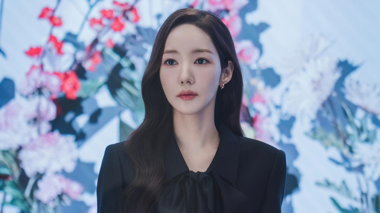 为了她背叛女友、放弃生命，这个充满魅力的女人是谁？高分韩剧《魔女之吻》