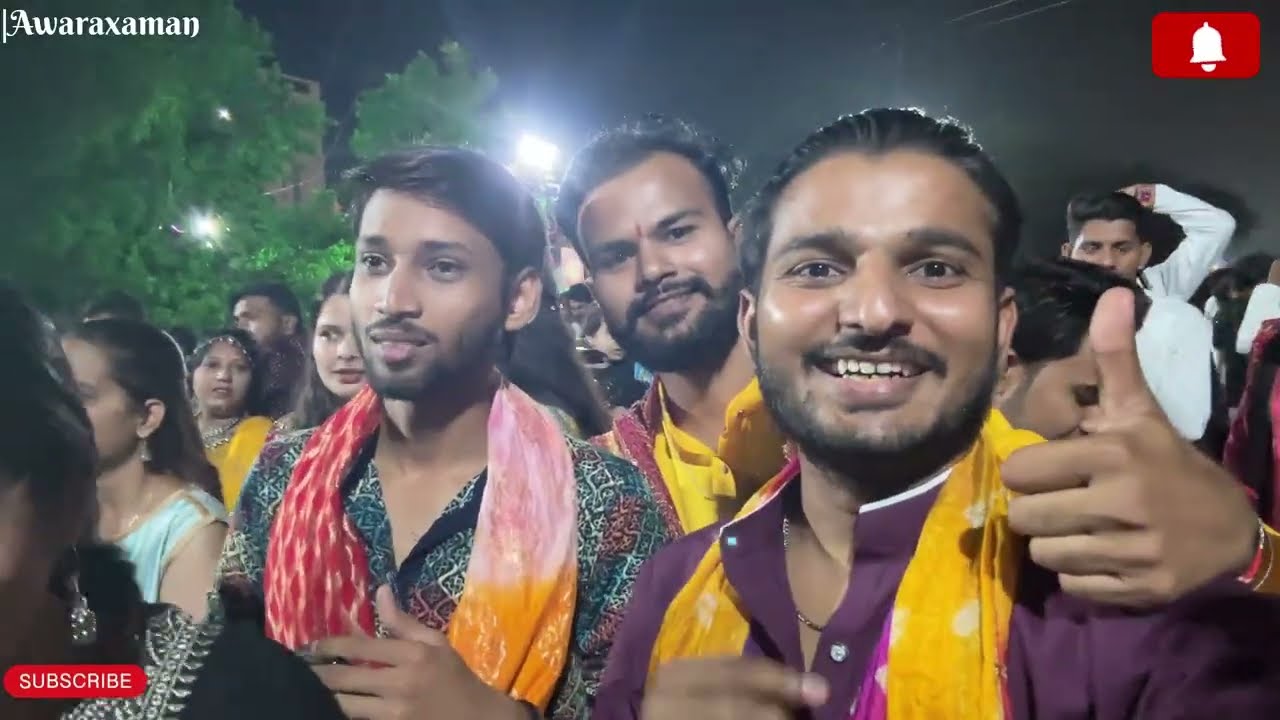 Garba Nights in Indore | Fun with Friends & Sarafa Bazar Food | Navratri Vlog