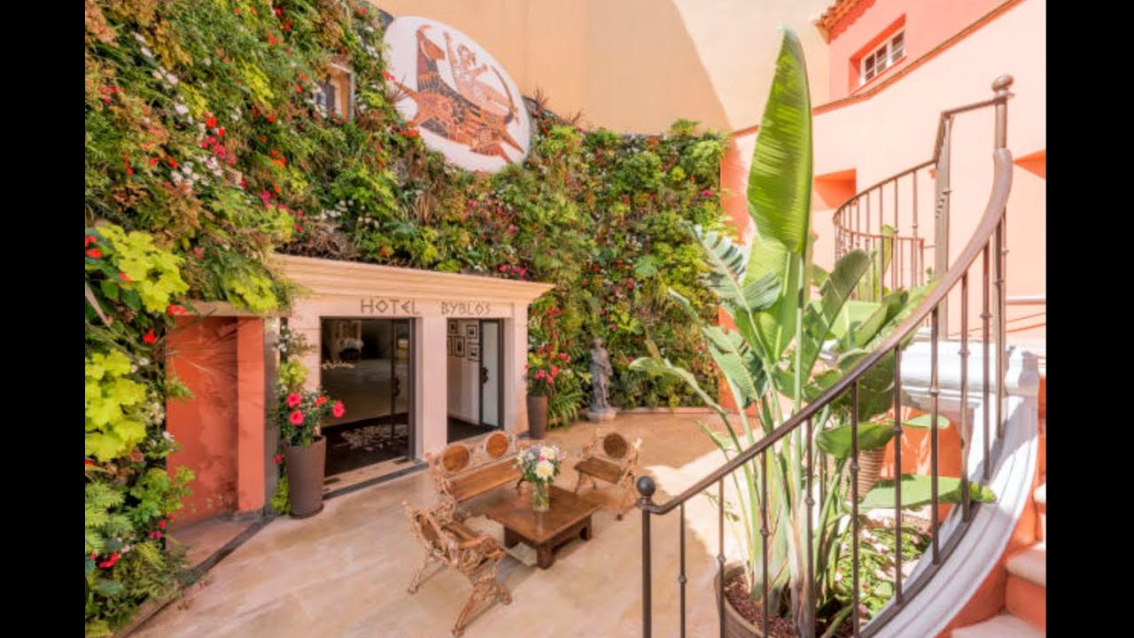 Hotel Byblos - Saint-Tropez, France