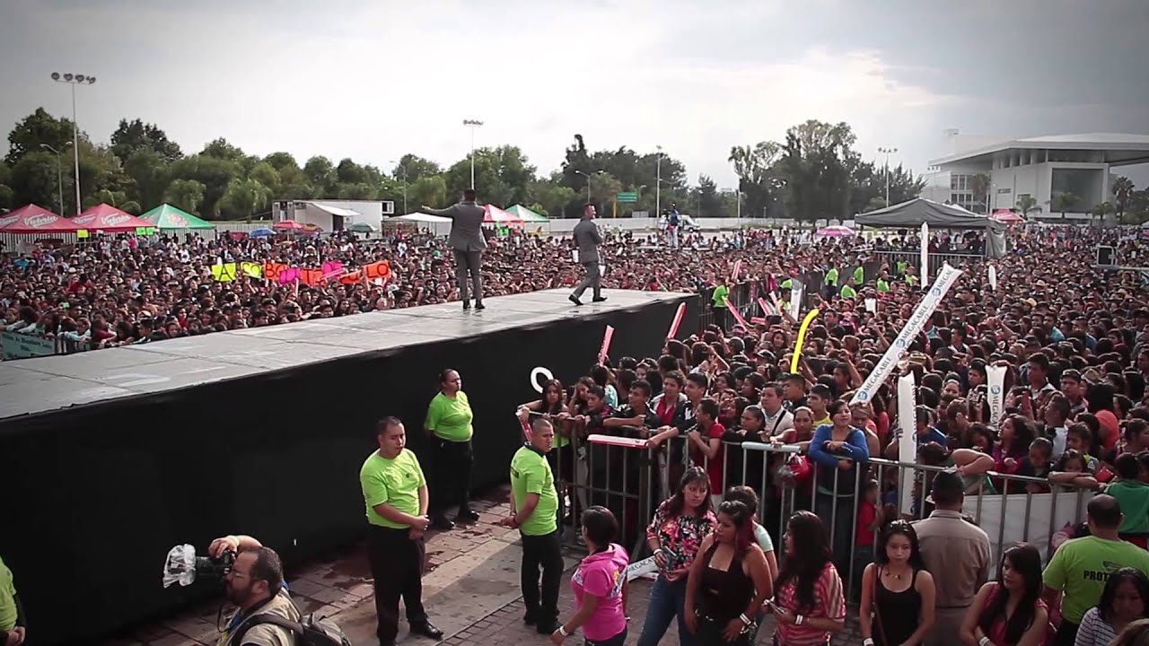 Caballito de Palo [ Video Oficial ] - Banda LIRIO