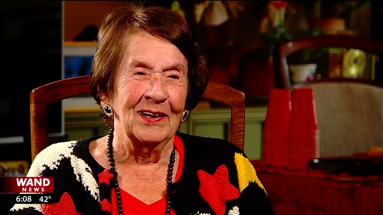 Excellence In Writing: Deron Molen