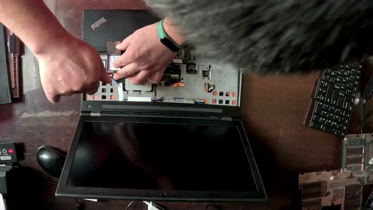 Встановлення LTE-модему до ноутбука Lenovo ThinkPad P51