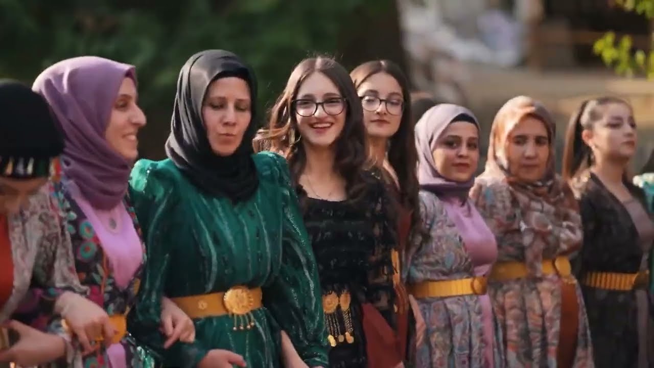 Berivan Arya - Hal Messenger (KURDISH DANCE REMIX)