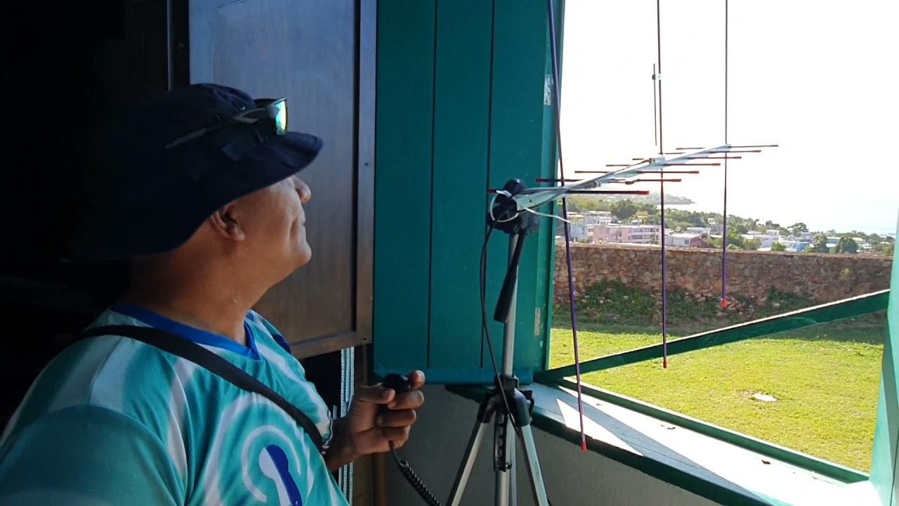 DESDE VIEQUES PARA PUERTO RICO CON UN BAOFENG Y UNA YAGI..WP4PHT