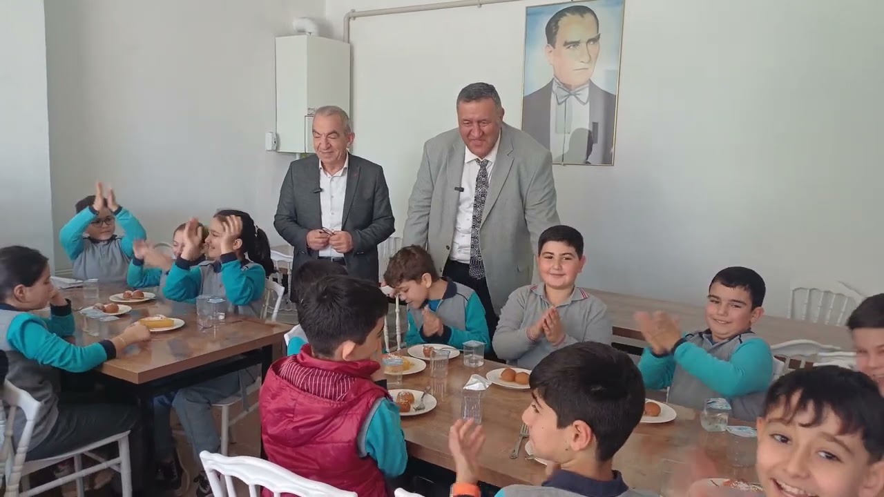 Bor Bahçeli Kasabasında Ülkenin İlk ve Tek Kent Lokantası Açıldı