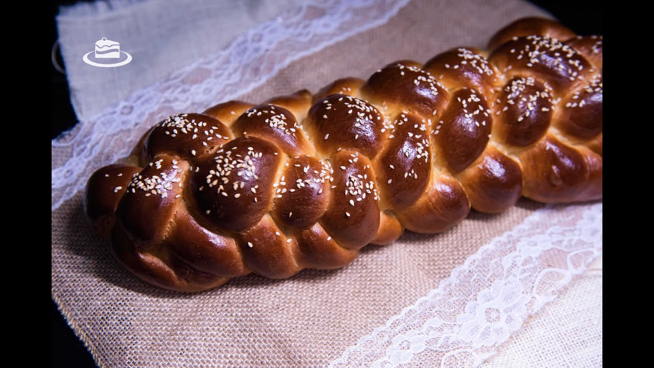 Challah - Paine Impletita in 6 / Challah Bread (EN. SUB.)