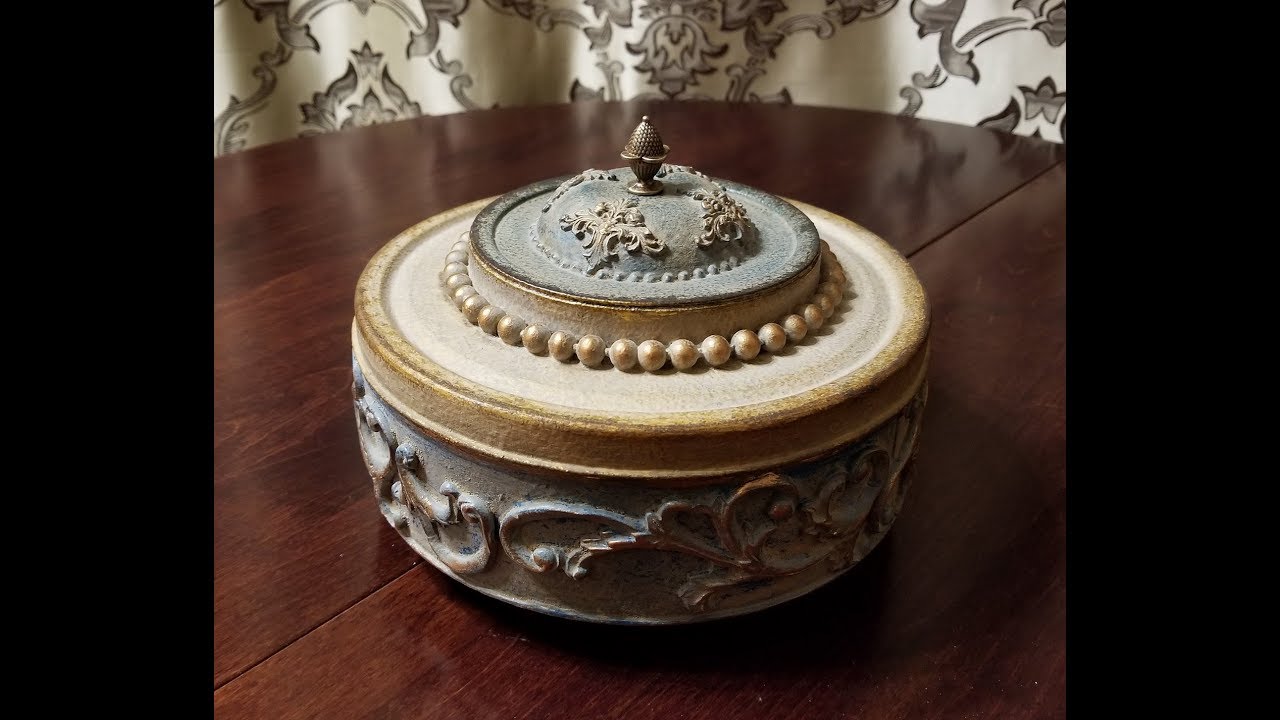 Превращаю коробку от печенья в шкатулку. DIY.  DIY box out of the box.