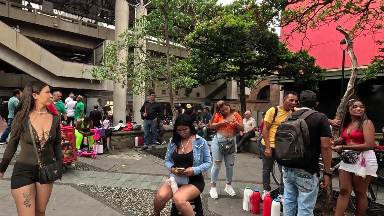 In this park you will drink the best coffee in Colombia | Medellin 🇨🇴