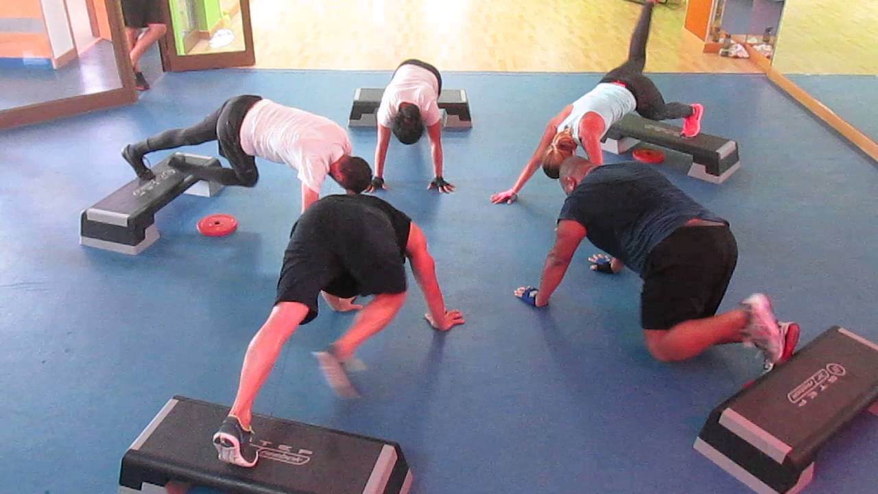 HIIT (Tabata) com Step Personal Trainer Luis Ramirez