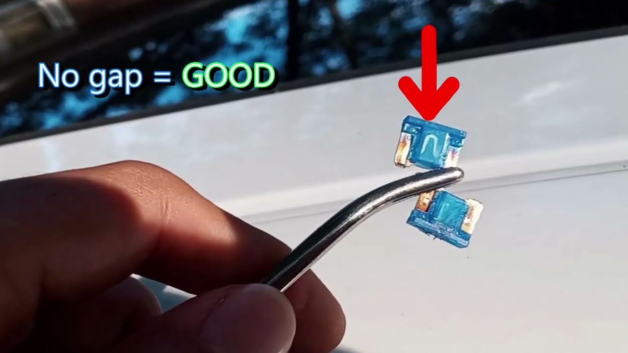 Honda Civic cigarette lighter fuse replacement