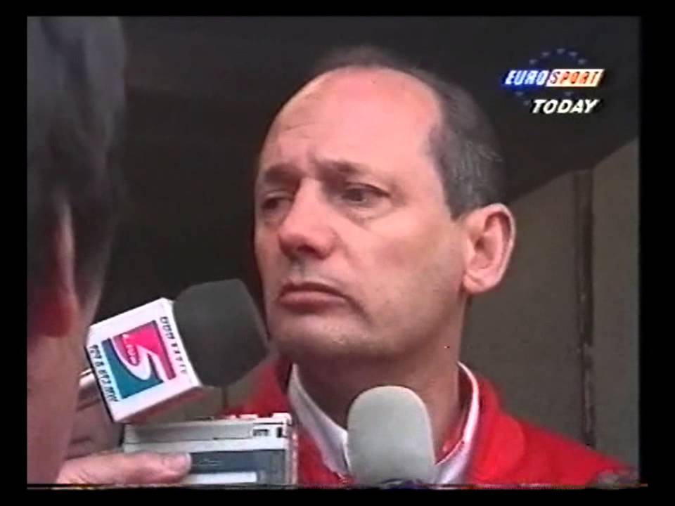 Reportage about the accident of Mika Hakkinen. Adelaide 1995