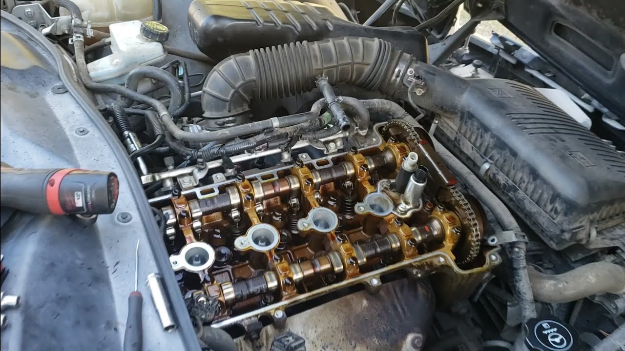 Saturn Vue in for valve train reseal.