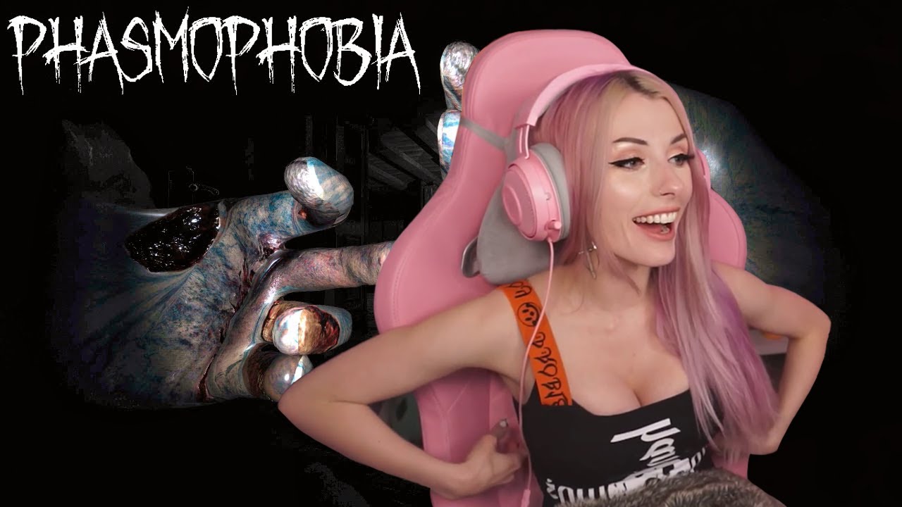 Rate my hiding spots?? | Phasmophobia