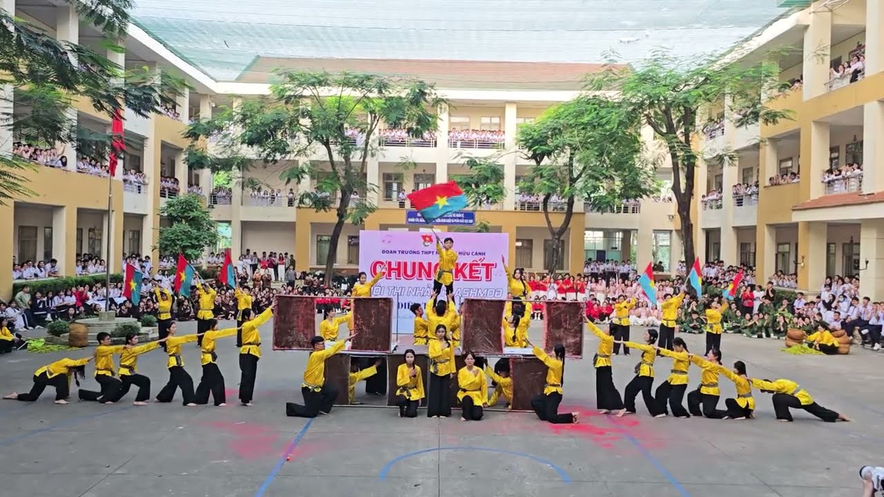Quán Quân Flashmob THPT Nguyễn Hữu Cảnh 2026 | ĐỊA ĐẠO - 10A5