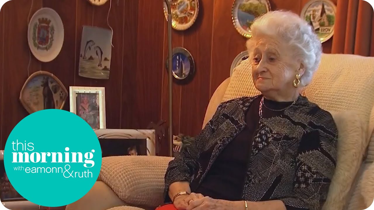 Surprising 83-Year-Old Muriel to Tackle Christmas Loneliness | This Morning